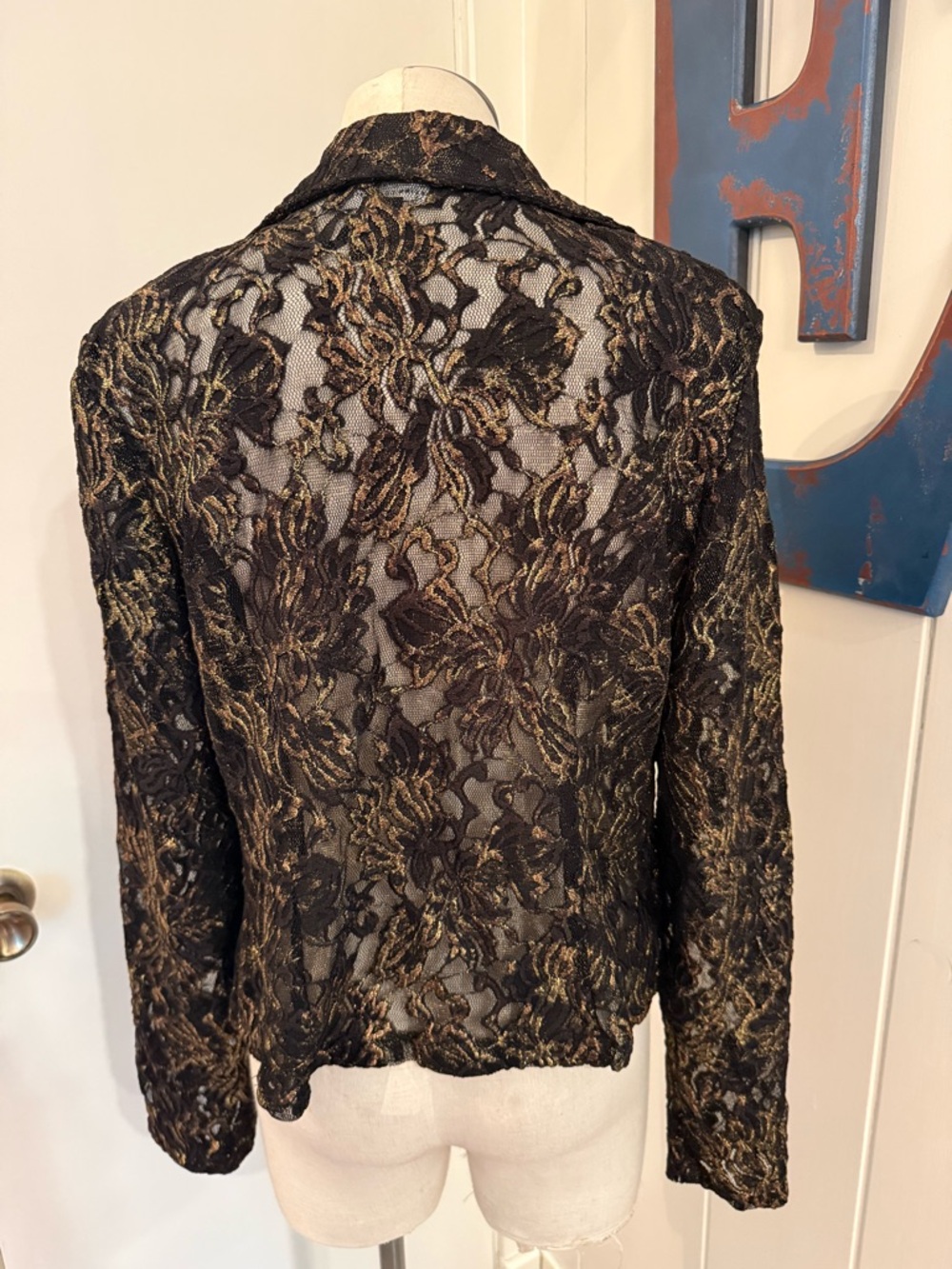 Frank Lyman Design Black & Gold Lace Zip-Front Blazer Sz 8 - Picture 4 of 5